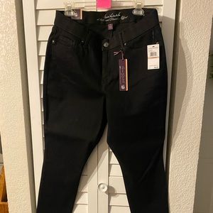 Gloria Vanderbilt Skinny Curvy Pants